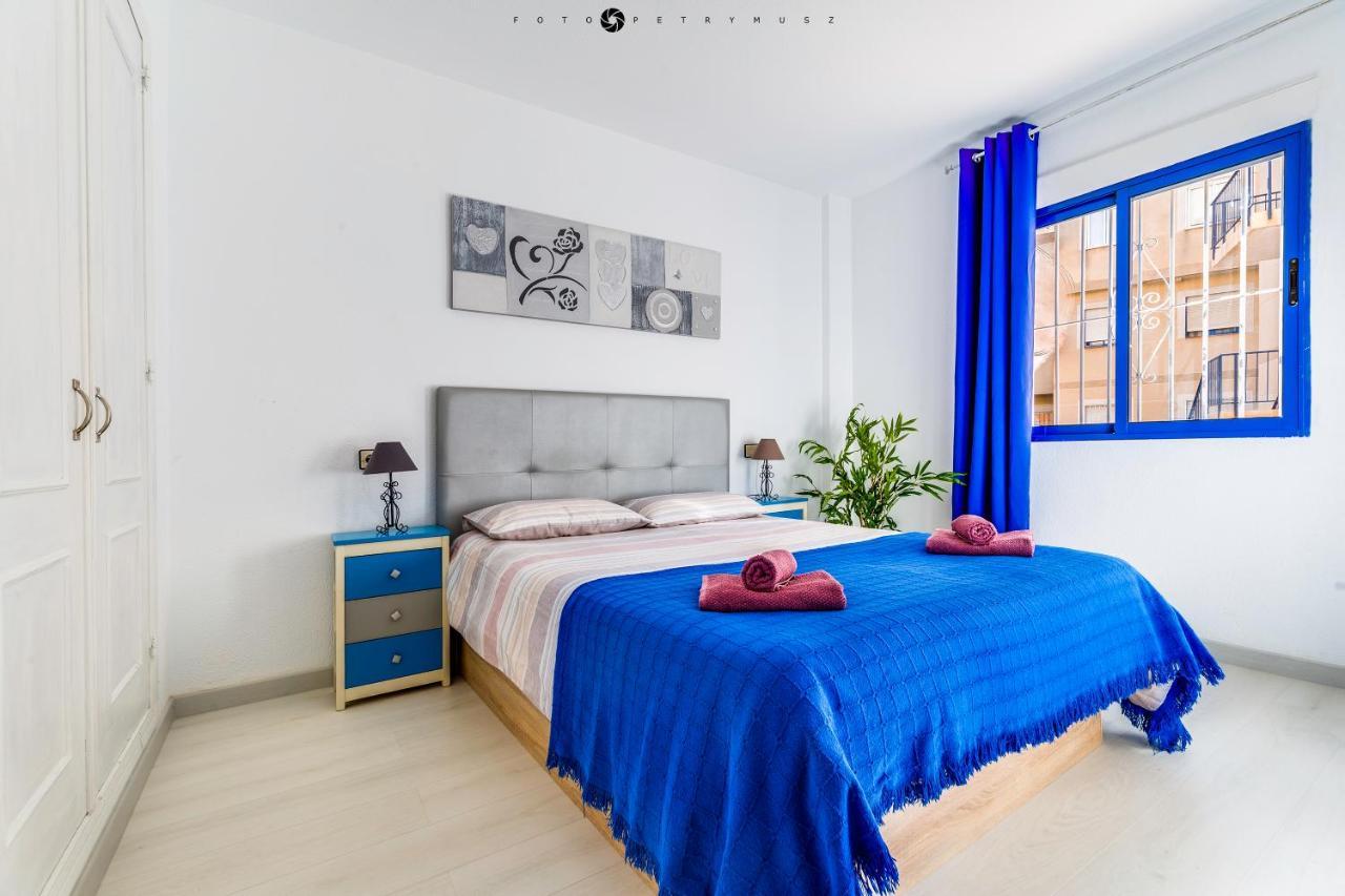 Blue Sea Apartment Torrevieja Luaran gambar